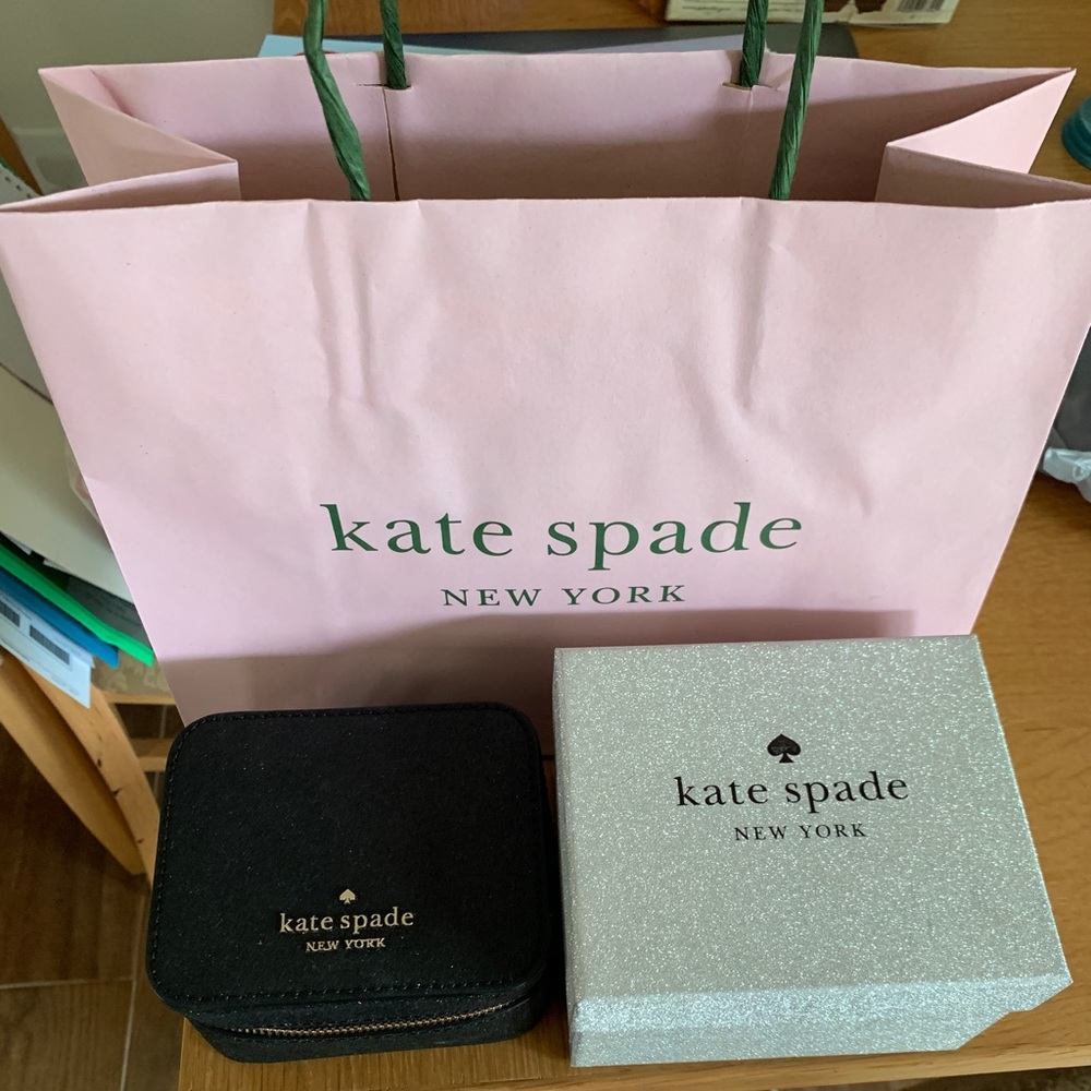 Kate Spade travel size jewelry holder